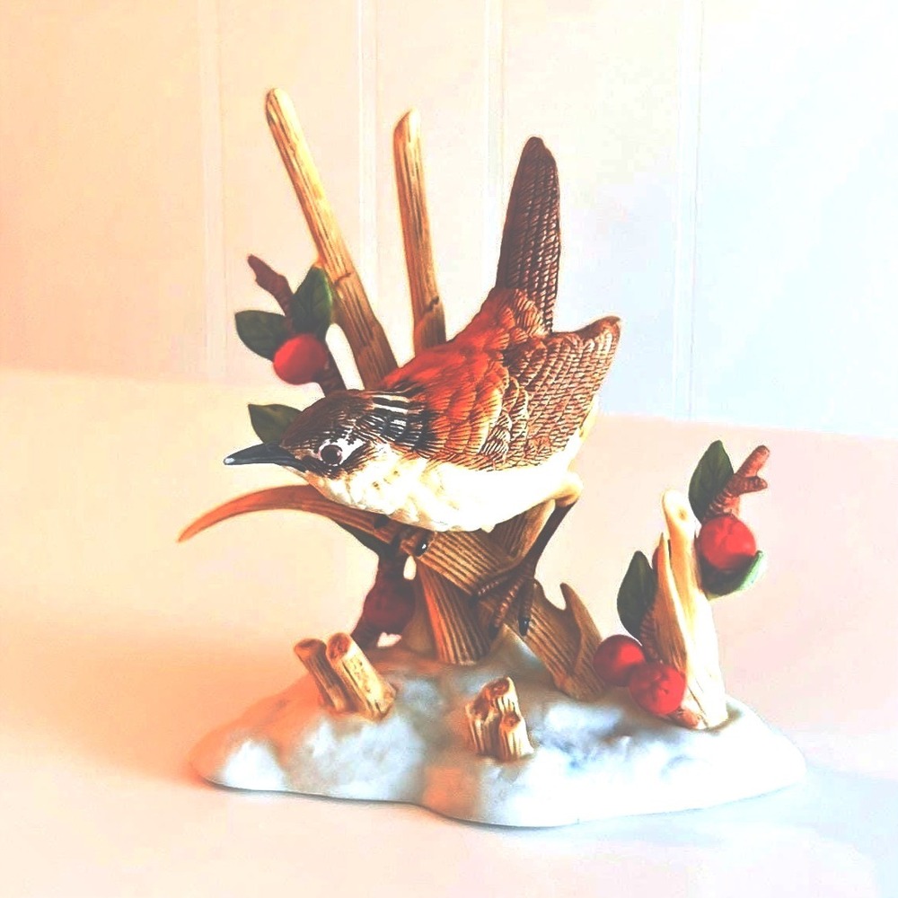 Lenox Marsh Wren Bird Figurine 1990 Fine Porcelain Garden Collection
